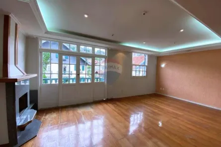 Apartamento com 3 Quartos à venda, 103m² no Sans Souci, Nova Friburgo