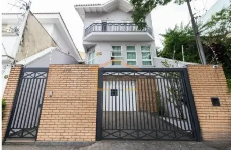 Sobrado com 3 Quartos para alugar, 325m² no Água Fria, São Paulo