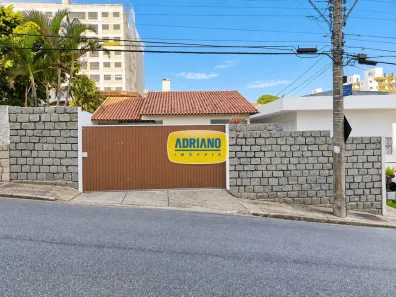 Casa com 2 Quartos para alugar, 110m² no Capoeiras, Florianópolis