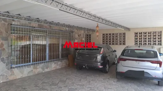 Casa com 3 Quartos à venda, 300m² no Vila Tatetuba, São José dos Campos
