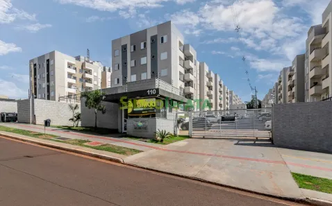 Apartamento com 2 Quartos para alugar, 48m² no Chácaras Aeroporto, Maringá