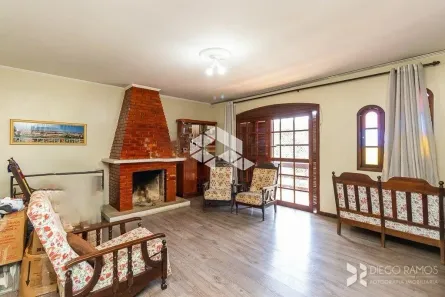 Casa com 3 Quartos à venda, 217m² no Camaquã, Porto Alegre