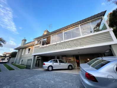 Casa com 4 Quartos à venda, 300m² no Pilarzinho, Curitiba