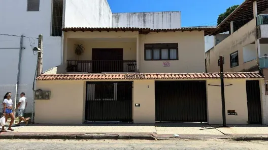 Casa com 3 Quartos à venda, 243m² no Ipiranga, Guarapari