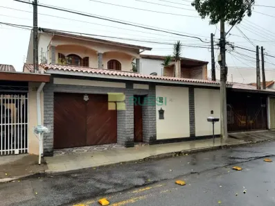 Casa com 5 Quartos à venda, 213m² no Jardim Ismênia, São José dos Campos
