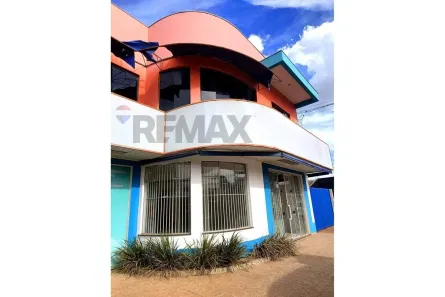Prédio Comercial com 6 Quartos à venda, 750m² no , 
