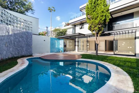 Casa com 5 Quartos para alugar, 780m² no Jardim Paulista, São Paulo
