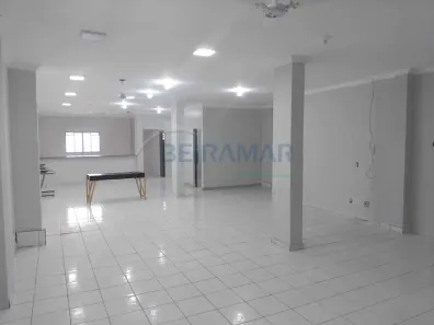 Ponto Comercial para alugar, 200m² no Guará II, Brasília