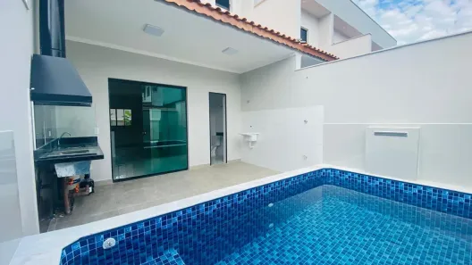 Casa de Condomínio com 2 Quartos à venda, 76m² no Residencial Altos do Bosque, Itanhaém
