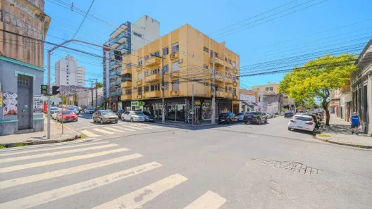 Apartamento com 2 Quartos para alugar, 43m² no Centro, Pelotas
