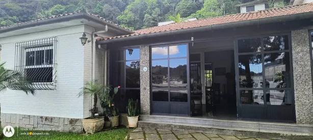 Casa com 5 Quartos à venda, 690m² no Valparaíso, Petrópolis