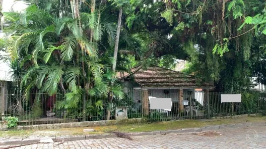 Lote/Terreno à venda, 336m² no Bom Abrigo, Florianópolis