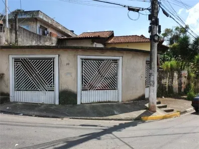 Casa com 3 Quartos à venda, 150m² no Jardim Ikeda, Suzano