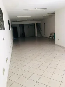 Prédio Comercial à venda, 200m² no Vila Guilherme, São Paulo