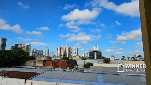 Apartamento com 3 Quartos para alugar, 110m² no Zona 01, Maringá