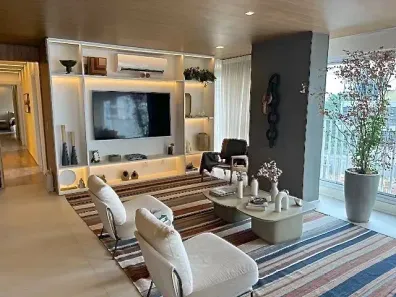 Apartamento com 3 Quartos à venda, 195m² no Pinheiros, São Paulo