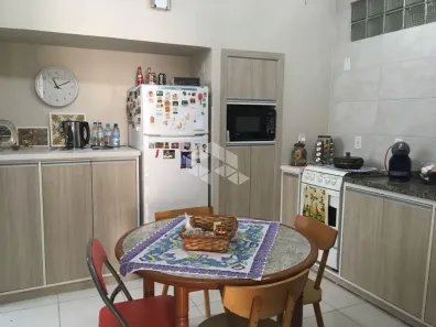 Apartamento com 4 Quartos à venda, 137m² no Floresta, Porto Alegre