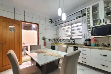 Casa com 3 Quartos à venda, 331m² no Parque das Nações, Santo André