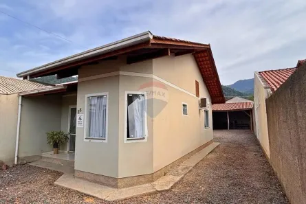Casa com 2 Quartos à venda, 290m² no Warnow, Indaial