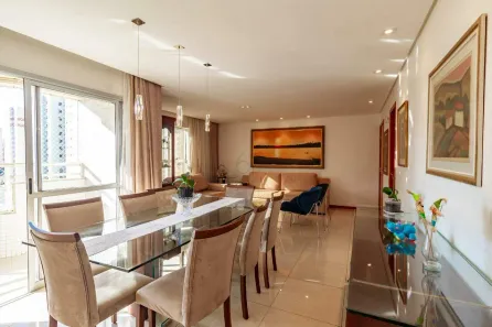 Apartamento com 4 Quartos à venda, 180m² no Sul, Brasília