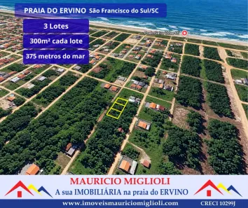 Lote/Terreno à venda, 300m² no Praia do Ervino, São Francisco do Sul