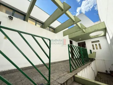 Casa com 3 Quartos para alugar, 334m² no Jardim Eulália, Taubaté