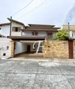 Casa de Condomínio com 4 Quartos para alugar, 290m² no Barreiro, Mairiporã