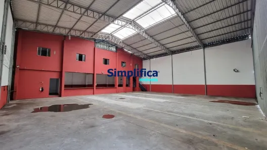 Galpão/Depósito/Armazém para alugar, 740m² no Kennedy, Contagem