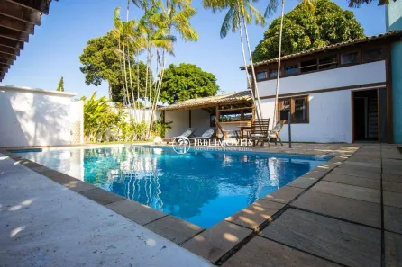 Casa com 3 Quartos à venda, 352m² no Taperapuan, Porto Seguro