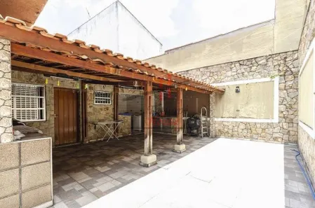 Casa com 3 Quartos à venda, 240m² no Chácara Mafalda, São Paulo