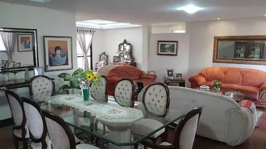 Apartamento com 4 Quartos à venda, 260m² no Santa Fé, Campo Grande