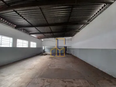 Galpão/Depósito/Armazém para venda ou aluguel, 200m² no Jardim Paulista, São José dos Campos