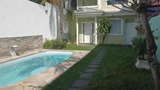 Casa de Condomínio com 4 Quartos para alugar, 210m² no Jacarepaguá, Rio de Janeiro
