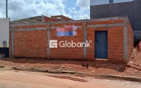 Lote/Terreno à venda, 240m² no Novo Delfino, Montes Claros