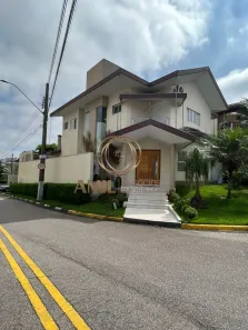 Sobrado com 3 Quartos à venda, 240m² no Loteamento Villa Branca, Jacareí