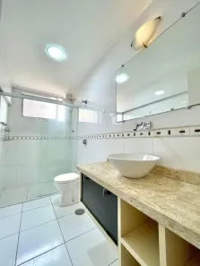 Apartamento com 3 Quartos para alugar, 130m² no Cerqueira César, São Paulo