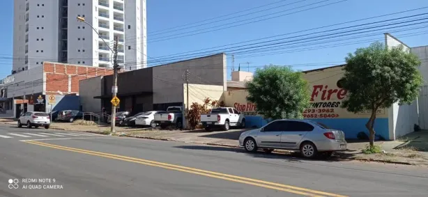 Imóvel Comercial à venda, 450m² no Setor Coimbra, Goiânia