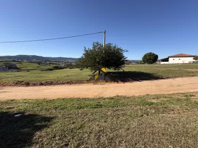 Lote/Terreno à venda, 900m² no Ninho Verde II, Pardinho