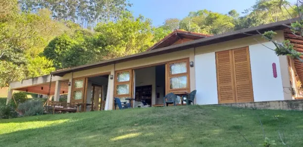 Casa com 6 Quartos à venda, 600m² no Itaipava, Petrópolis