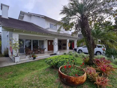Casa de Condomínio com 3 Quartos à venda, 242m² no XANGRI-LÁ, Xangri-lá