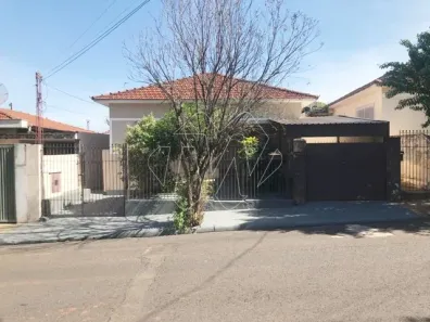 Casa com 2 Quartos à venda, 149m² no Centro, Araraquara
