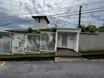 Casa com 3 Quartos à venda, 388m² no Quintas, Nova Lima