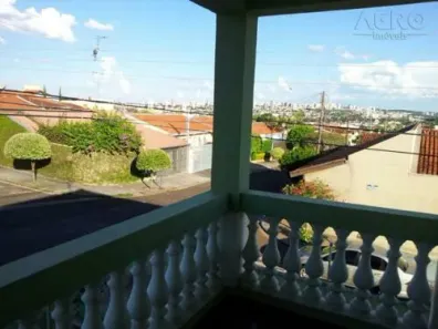 Sobrado com 3 Quartos à venda, 171m² no Vila Souto, Bauru