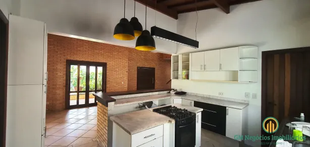 Casa de Condomínio com 3 Quartos à venda, 250m² no Jardim Indaiá, Embu das Artes