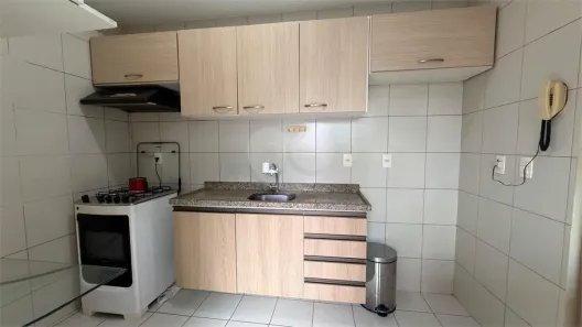Apartamento com 2 Quartos para alugar, 94m² no Ponta Negra, Manaus