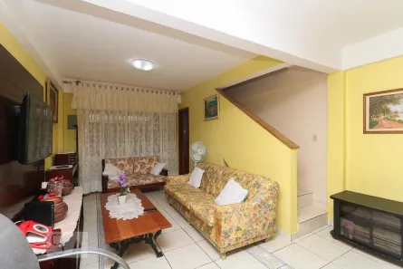 Casa com 5 Quartos à venda, 200m² no Santo Antônio, Osasco