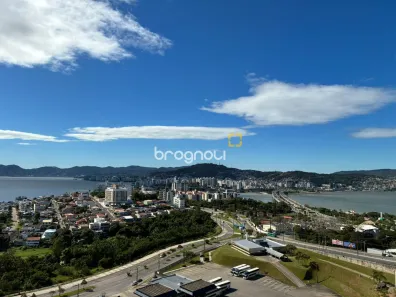 Apartamento com 3 Quartos à venda, 80m² no Capoeiras, Florianópolis