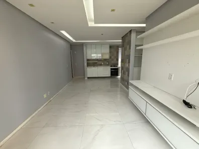 Apartamento com 3 Quartos para alugar, 80m² no Parque Verde, Belém