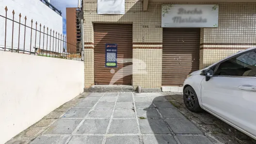 Ponto Comercial para alugar, 15m² no Bacacheri, Curitiba