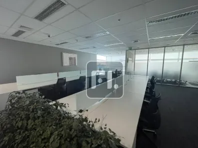 Sala Comercial para alugar, 2100m² no Pinheiros, São Paulo